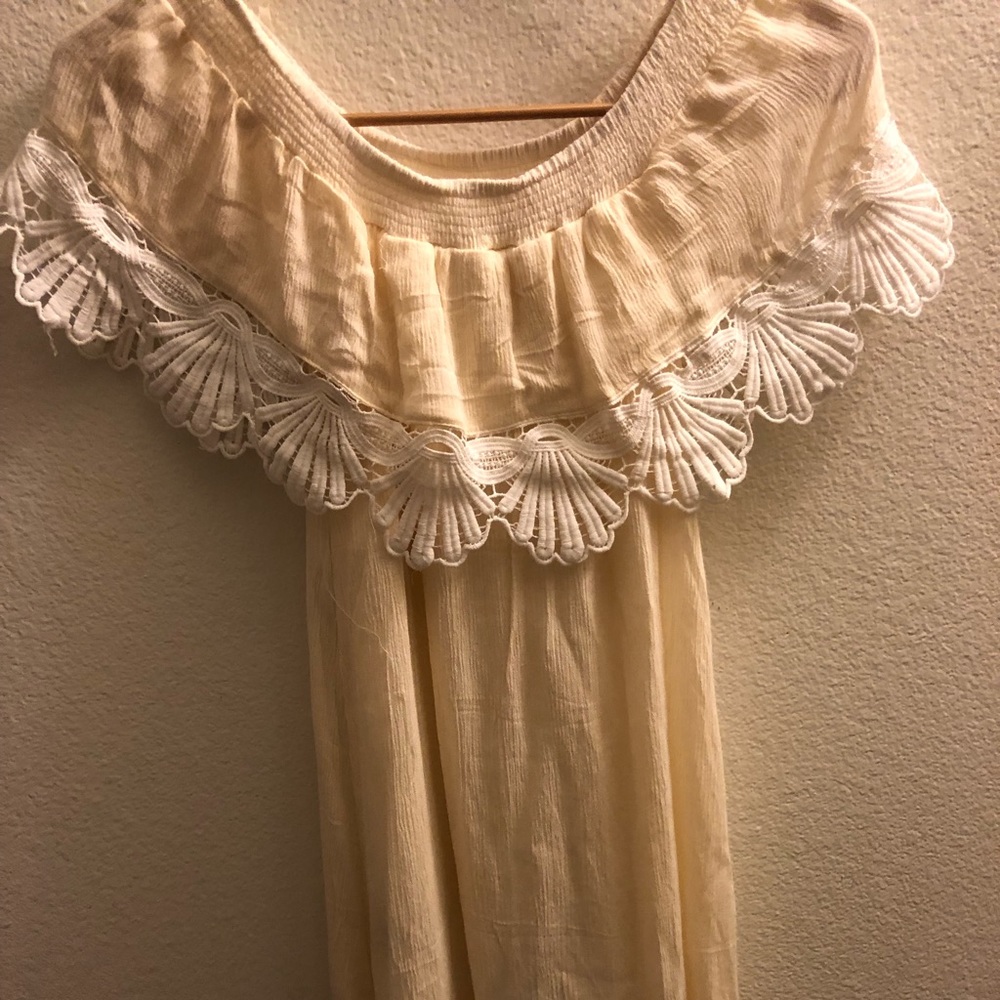 Creame off the shoulder dress